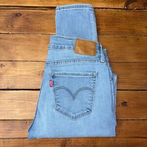 Levis Premium 711 Skinny Jeans‎ Womens 27x32 Light Blue Distressed Denim Pants